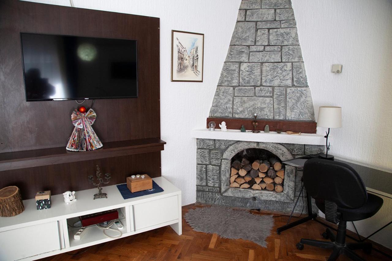 Apartman Ksenija Dakovo Exterior foto