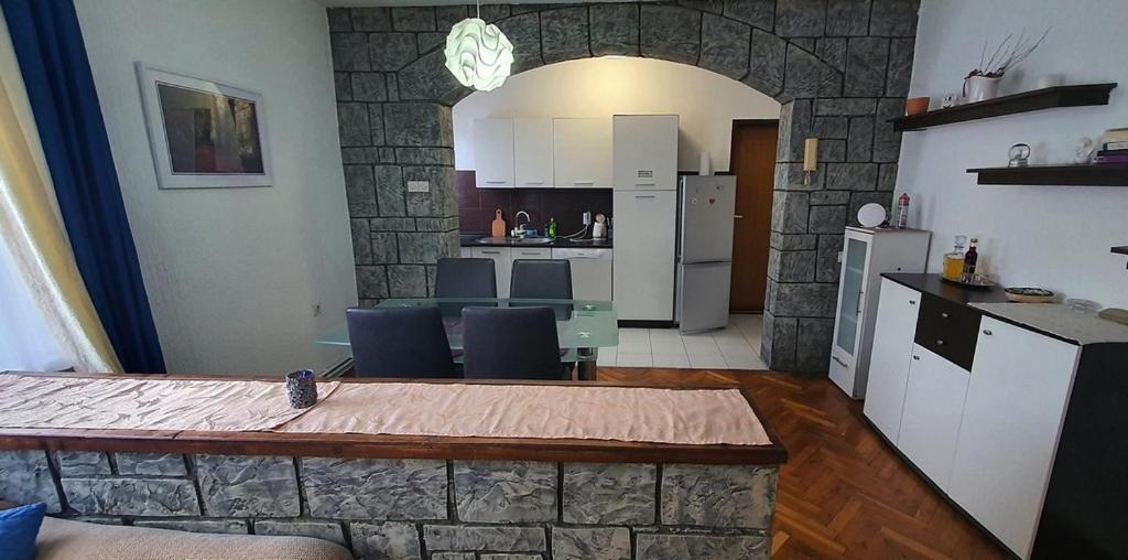 Apartman Ksenija Dakovo Exterior foto